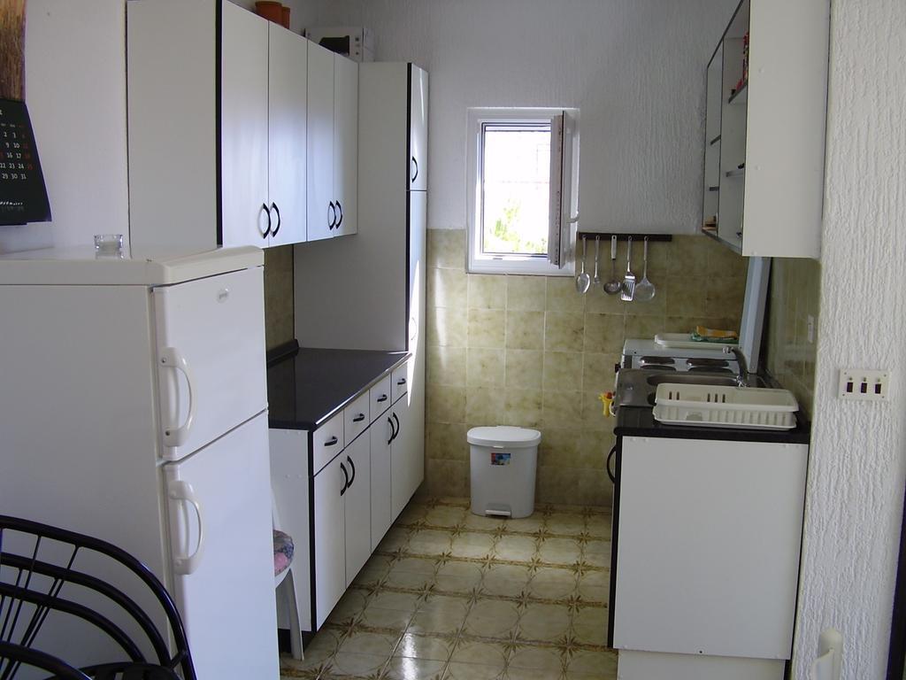 Petar Apartment Omiš Szoba fotó